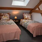 Spacieux A Le Tholy, 6 Pers, Vosges - Fr-1-589-784 Apartman