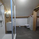 Spacieux A Le Tholy, 6 Pers, Vosges - Fr-1-589-784 Apartman *
