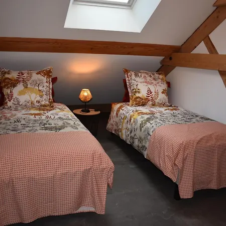 Spacieux A Le Tholy, 6 Pers, Vosges - Fr-1-589-784 Apartamento