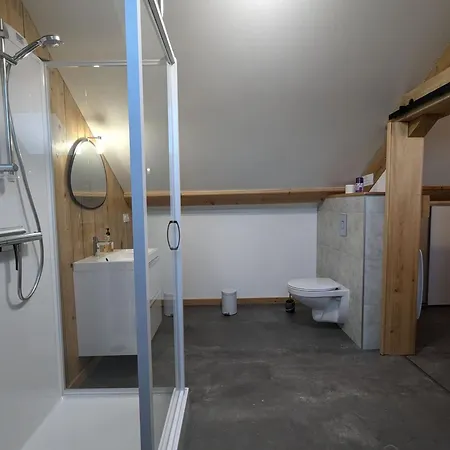 Spacieux A Le Tholy, 6 Pers, Vosges - Fr-1-589-784 Apartamento *