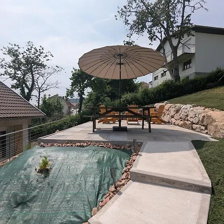 Spacieux à Le Tholy, 6 Pers, Vosges - Fr-1-589-784 * Le Tholy